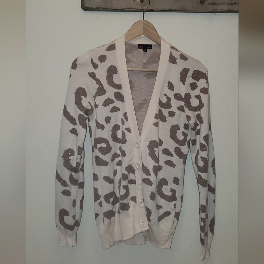 T/O Leopard Print button cardigan, Size Small